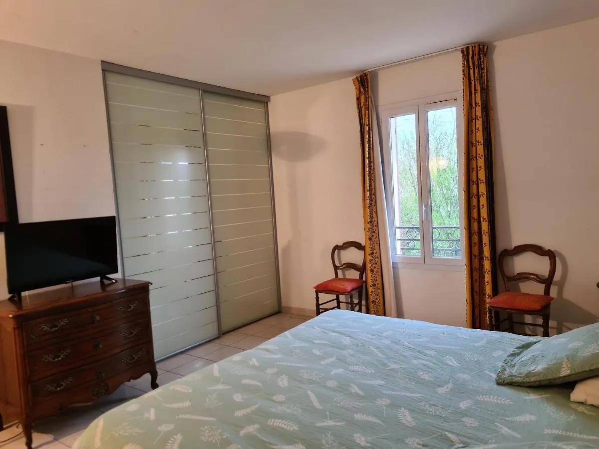 Holiday home Joli Mazet Provencal De Camargue Villa Arles France
